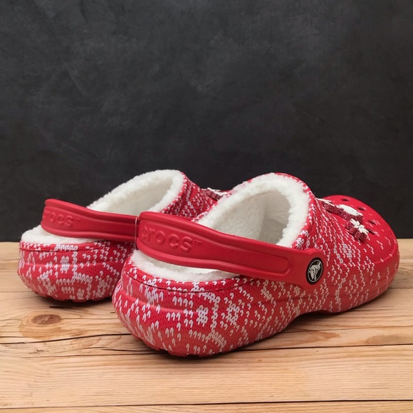 Crocs Classic Lined Holiday Charm Clog - Picture 9 of 16